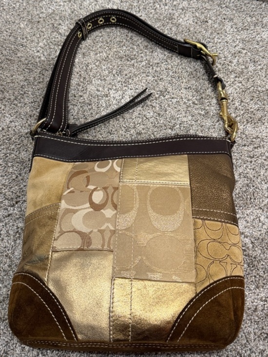 Coach Handbags - Vintage Coach F10387 Hobo Crossbody Patch Work